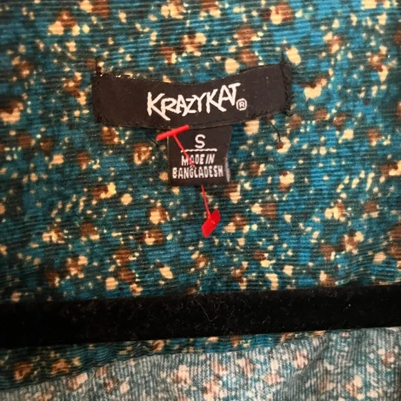 Button down top - Picture 2 of 3